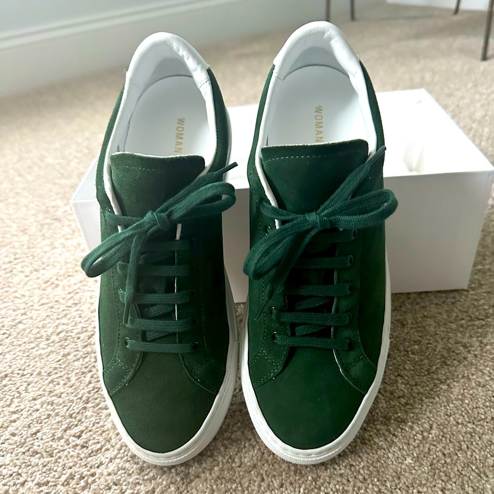 Common Projects Retro Low Sneakers
